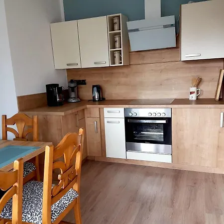 Geraeumige Inmitten Der Apartment Bischofsgruen